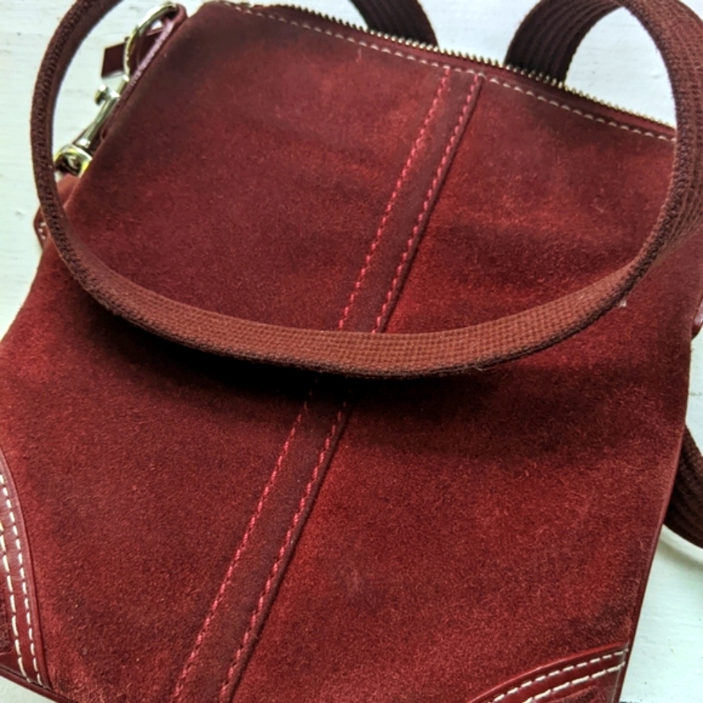 Crossbody 👅 Used suede purse coach